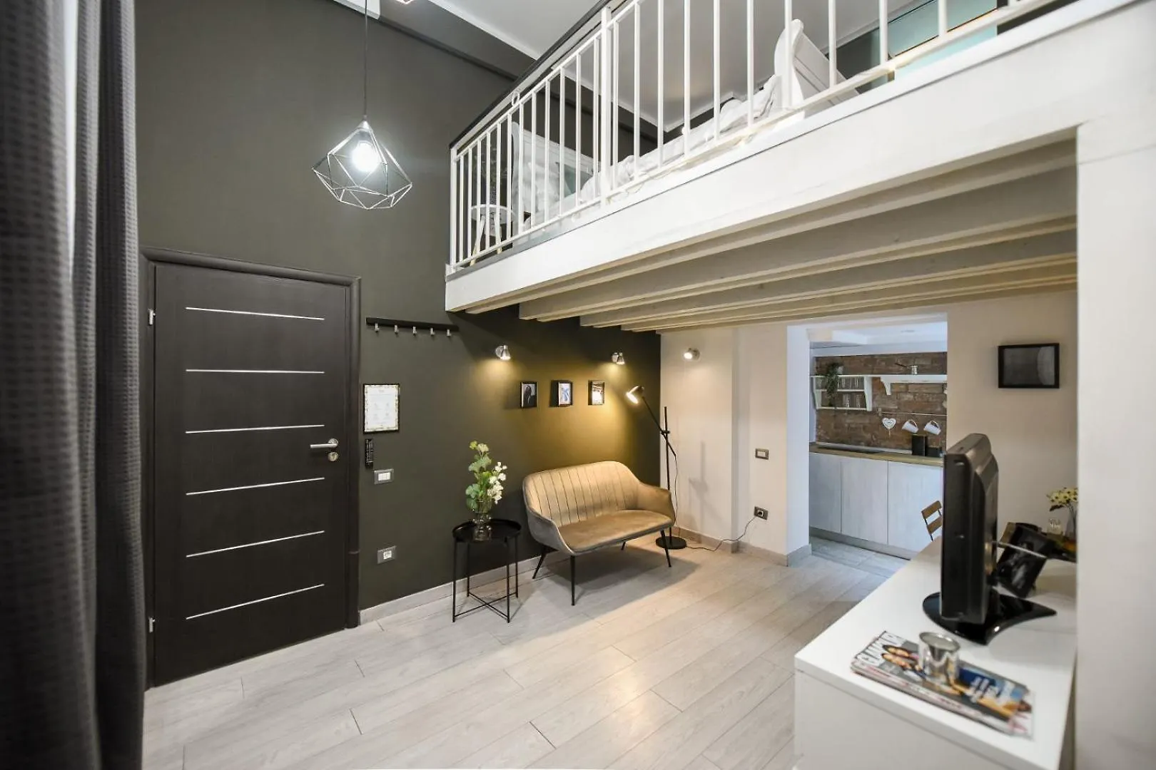 דירה בוקרשט Regina Elisabeta Duplex-Style Studios: Cozy Haven In The City Center